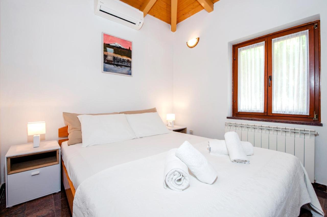 Apartments Carmelo Rovinj Eksteriør billede