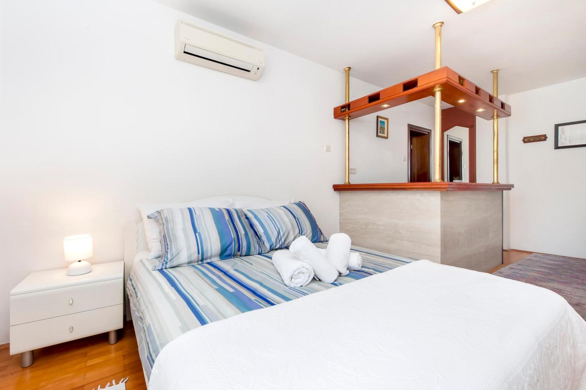 Apartments Carmelo Rovinj Eksteriør billede