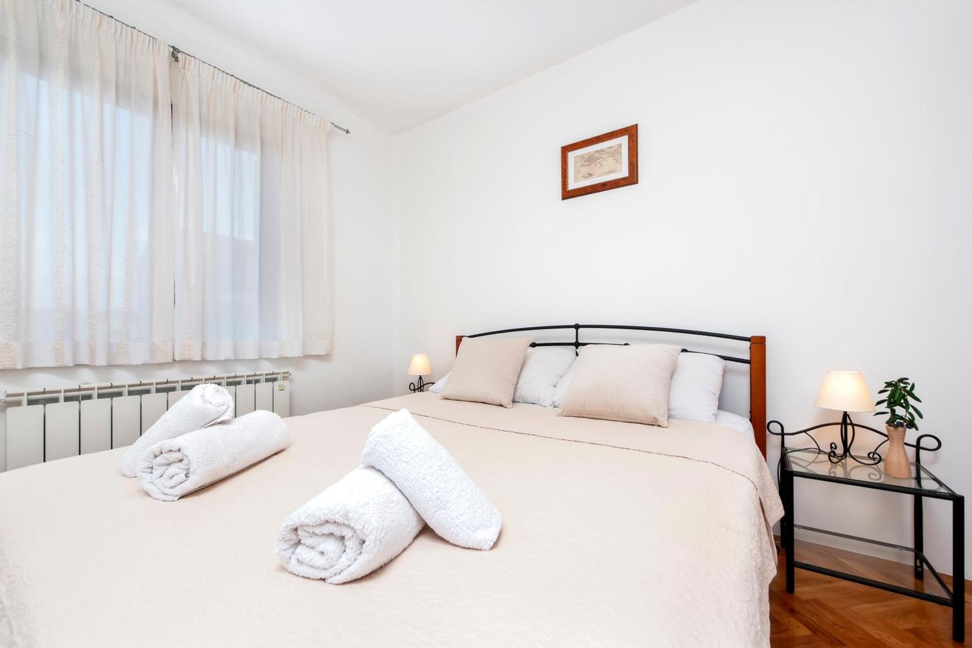 Apartments Carmelo Rovinj Eksteriør billede
