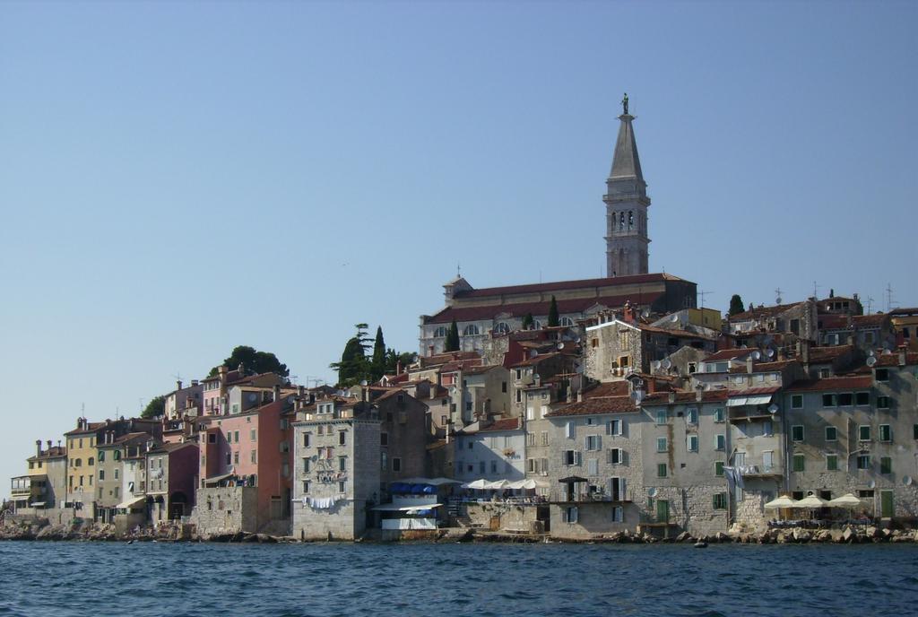 Apartments Carmelo Rovinj Eksteriør billede